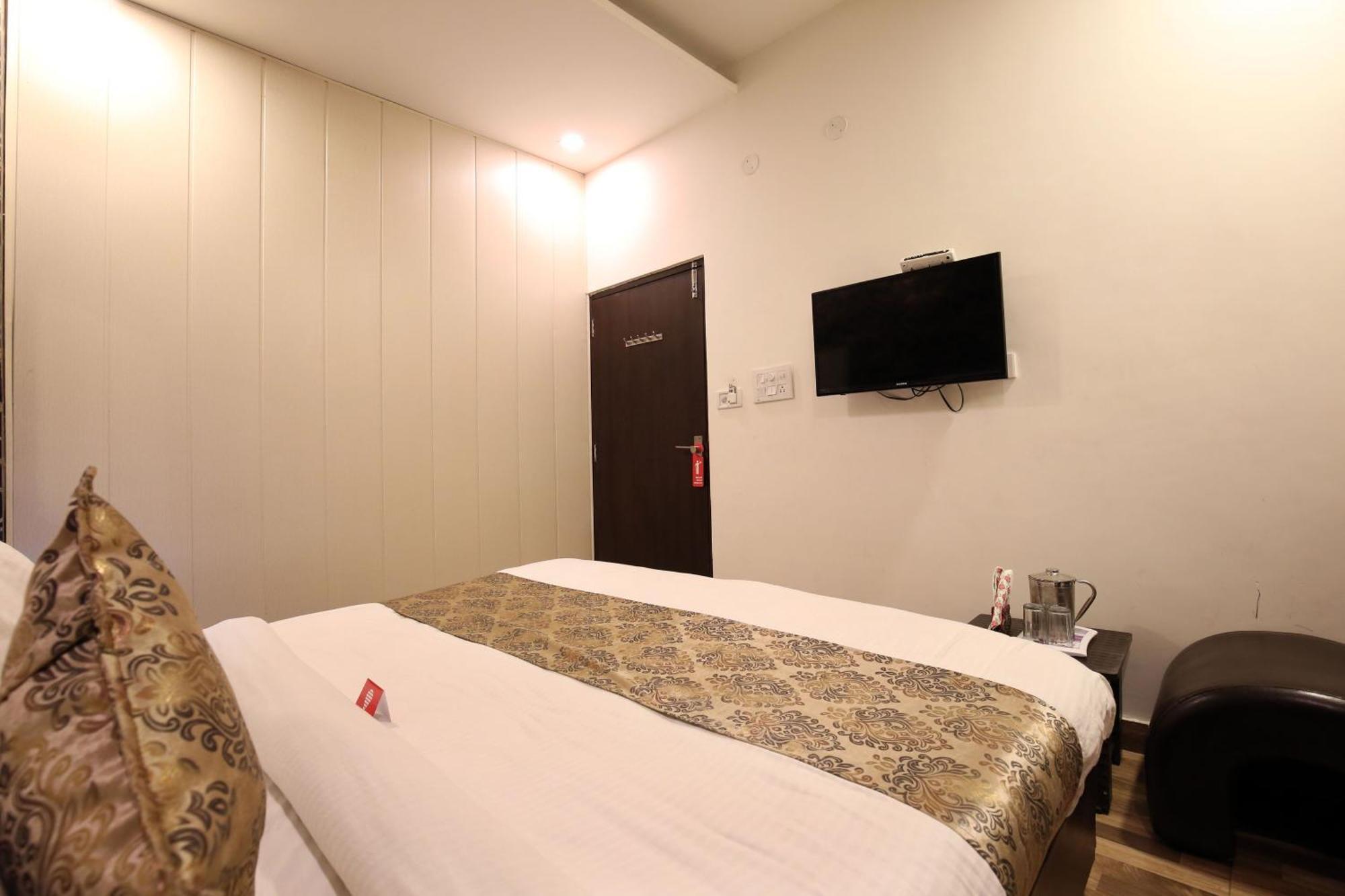 OYO 9055 Hotel Rich Inn Amritsar Exterior foto