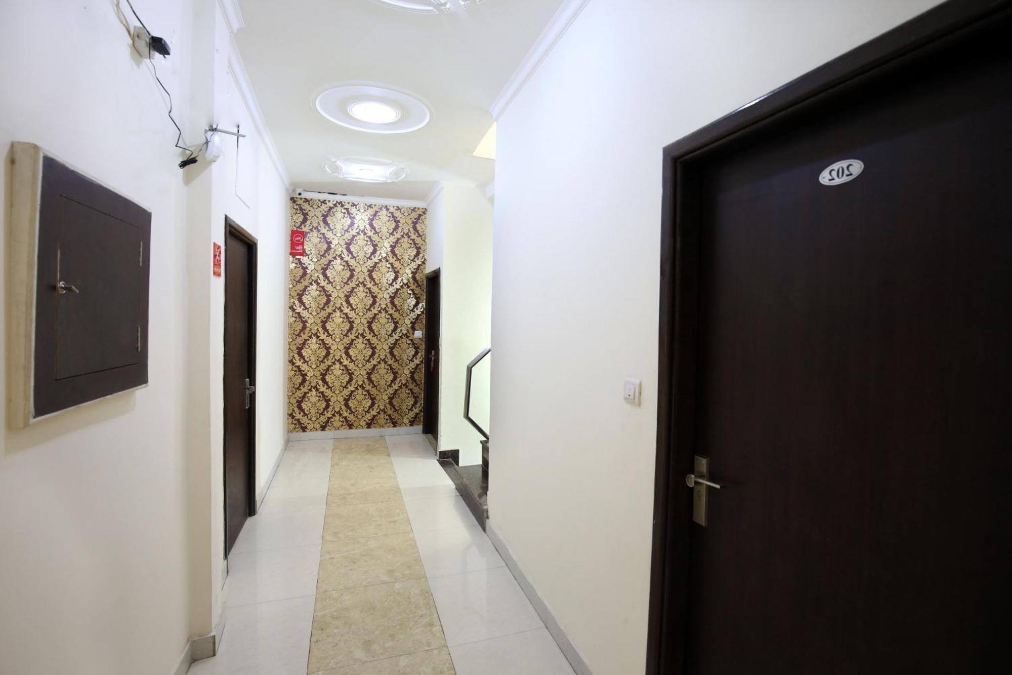 OYO 9055 Hotel Rich Inn Amritsar Exterior foto